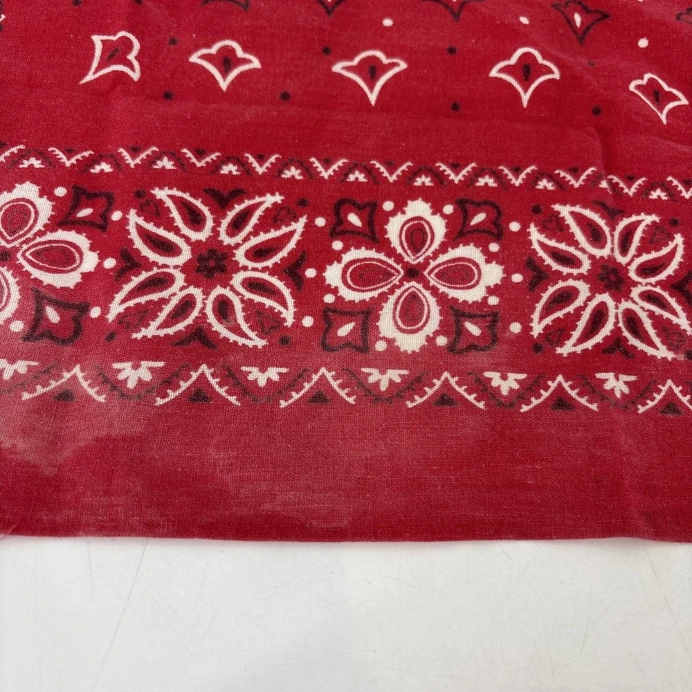 Vtg Bandana 1970's Fast Color Red 100% Cotton Made In USA Western RN 13962 READ